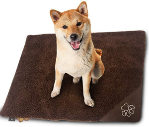 Pet Bed Mat Self Heating Snooze Pad for Pets Cats, Dogs and Kittens for Travel or Indoor Outdoor Home